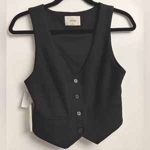 *NEW* Aritzia Wilfred Vest, size 4